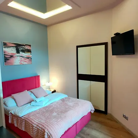 Apartamento Mirror Pink